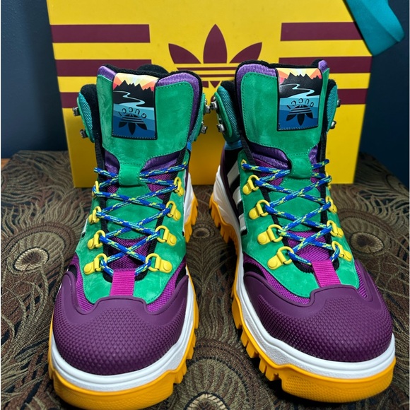 GUCCI x Adidas - Picture 4 of 8